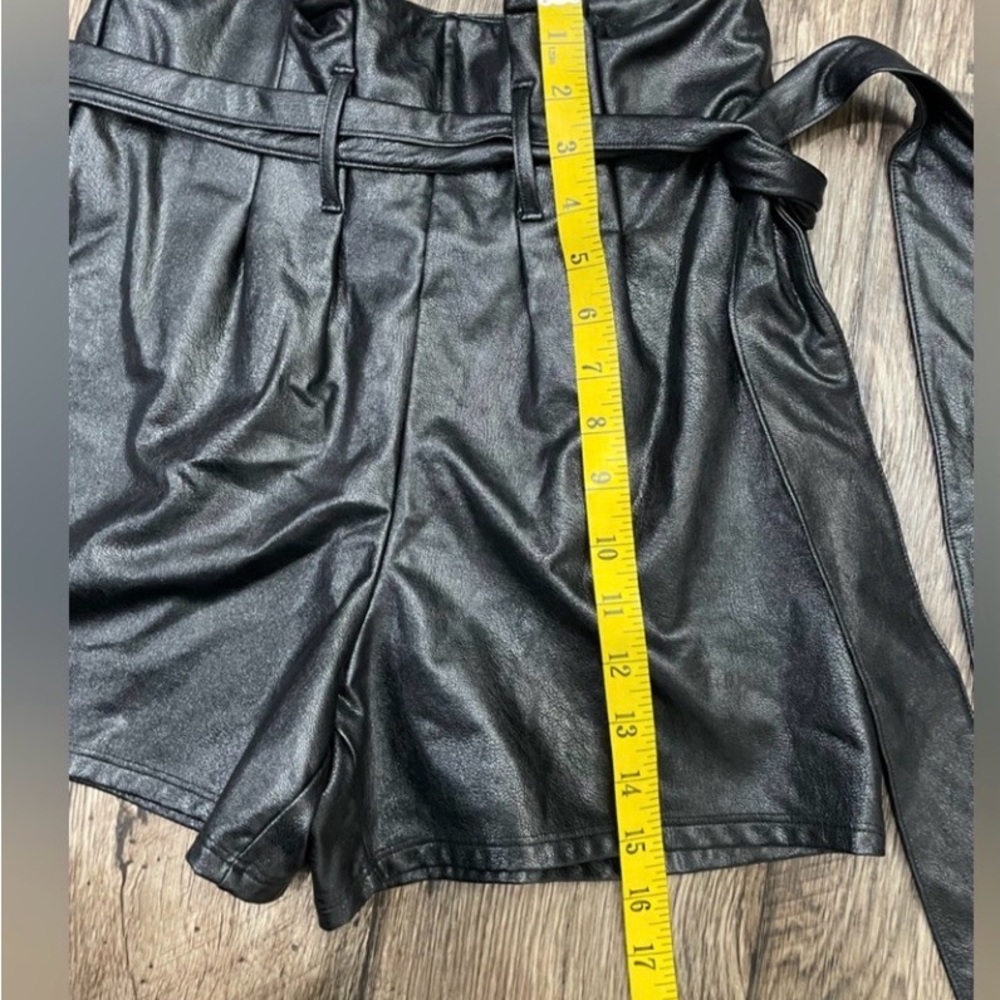 Commando Women's Black Faux Leather Shorts - Picture 4 of 8